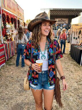 Vintage 80s Sassa Southwestern Aztec Thunderbird Shirt M